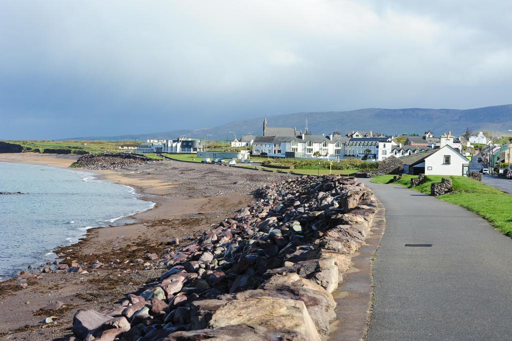 Butler Arms Hotel Waterville Buitenkant foto